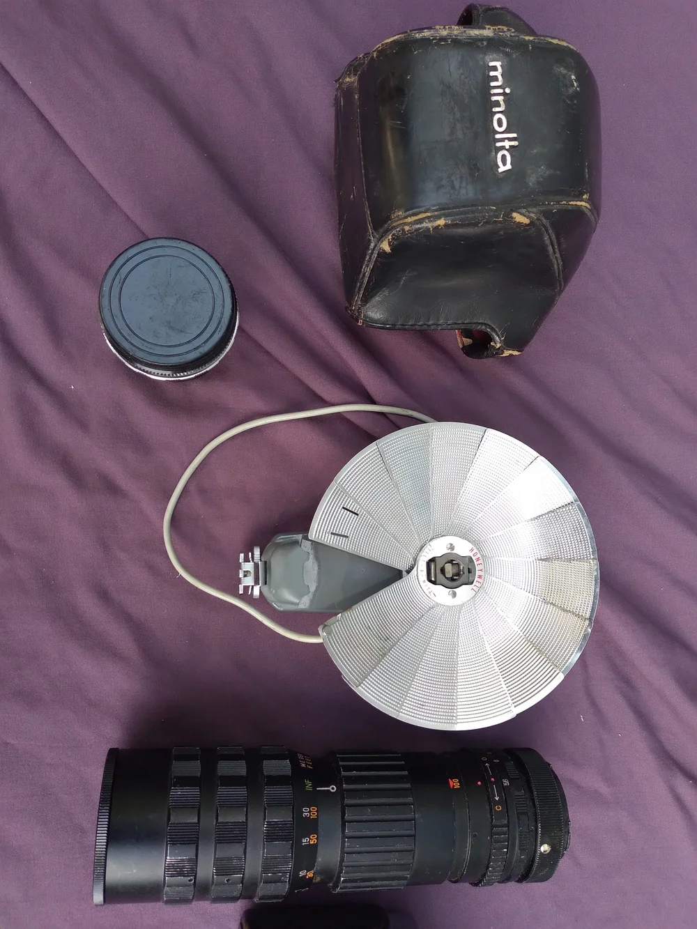 Minolta SR-T 101 35mm Film SLR Camera in Black and Silver